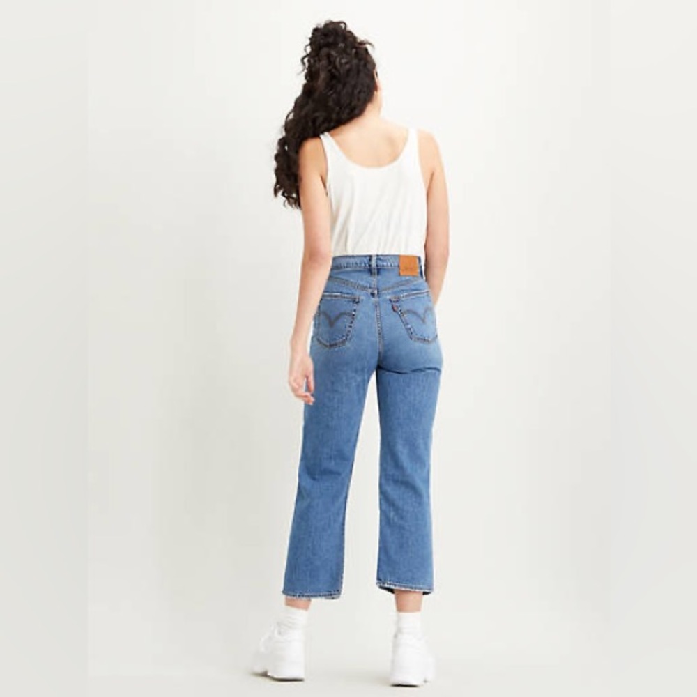 🔥🔥🔥NWT Levi's® Premium RIBCAGE STRAIGHT ANKLE JEANS - Picture 2 of 11